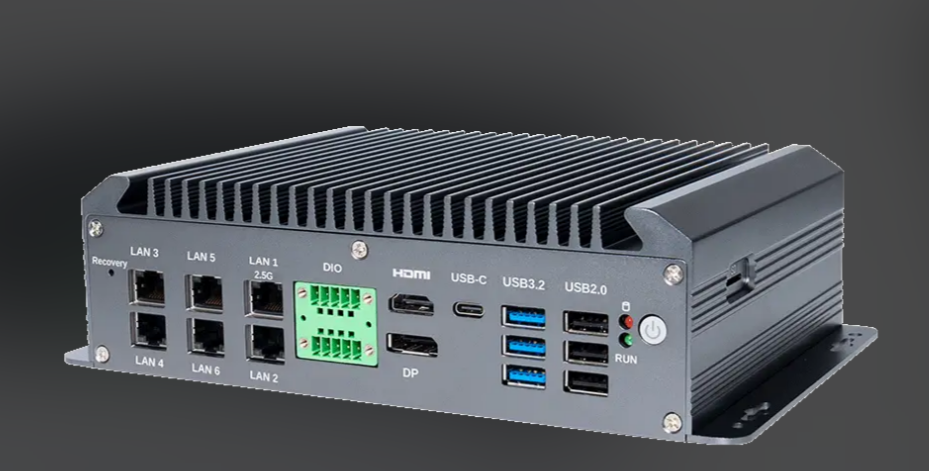 Environmental adaptability of industrial grade embedded AI boxes